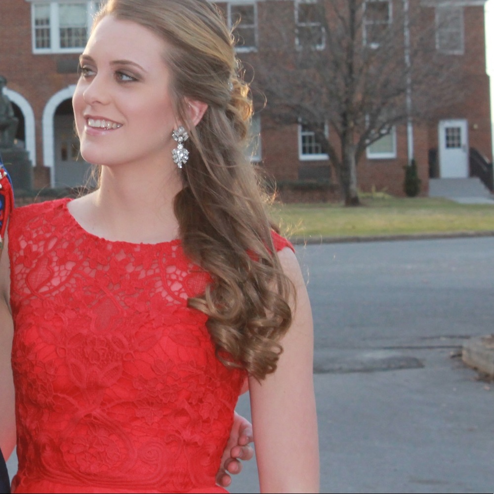 Prom dress - Picture 2 of 2